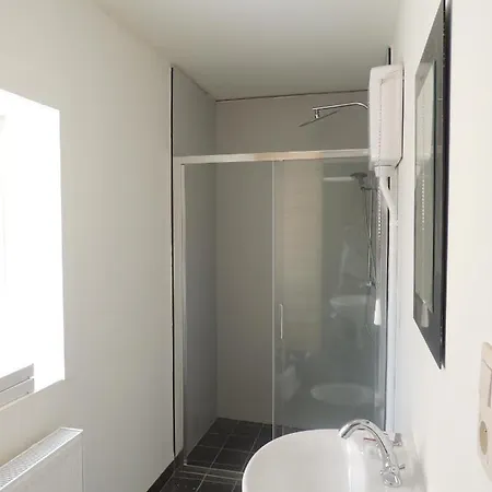De Vrijbos Route Alleenstaande Dubbele Woning! *